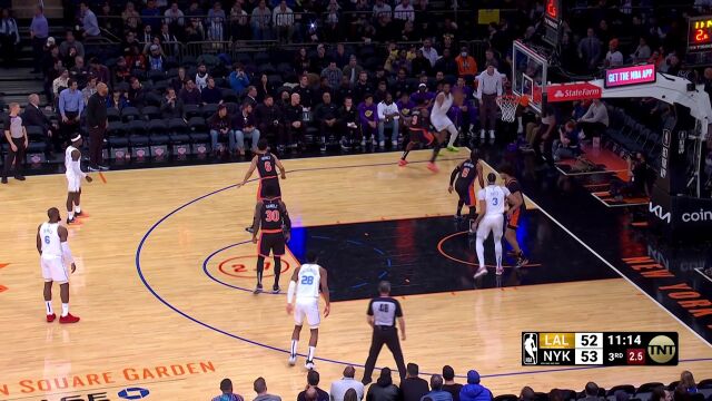 你方唱罢我登场 八村垒底角三分兰德尔强势回应