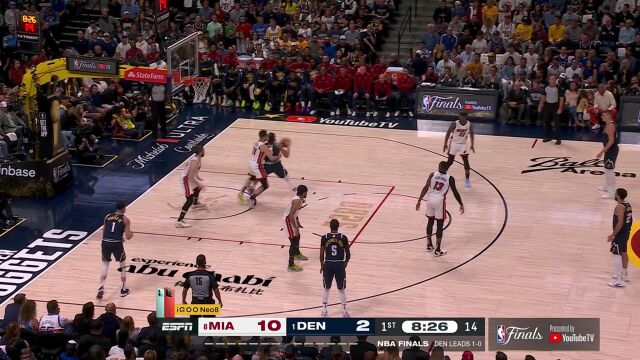 张卫平：这就是乐福管用了！王猛：这就是乐福的经验