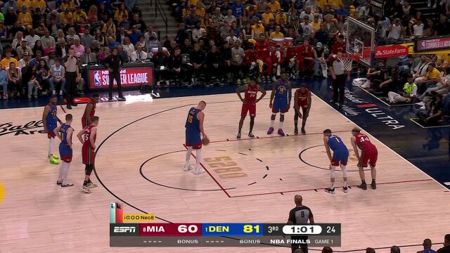 王猛：约老师是全能战士 具有诺维斯基的投篮 纳什的传球 兰多夫的背打