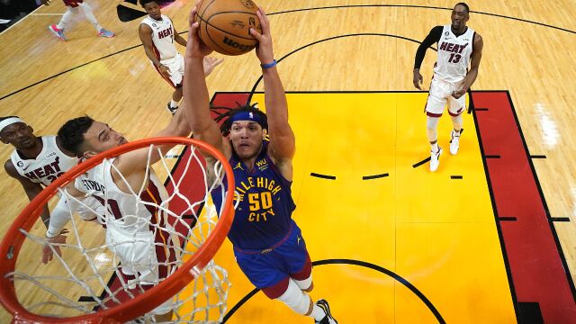 戈登vs热火集锦 全场11+10+5突破暴扣碾压禁区