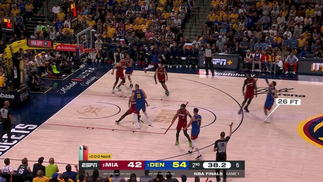 取得17最大领先优势！约老师携手穆雷外投里突连得七分肆虐热火篮筐