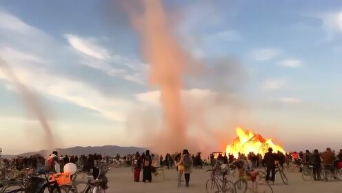 实拍：燃烧的大火形成多股龙卷风，火龙卷风真是吓人！ - 腾讯视频
