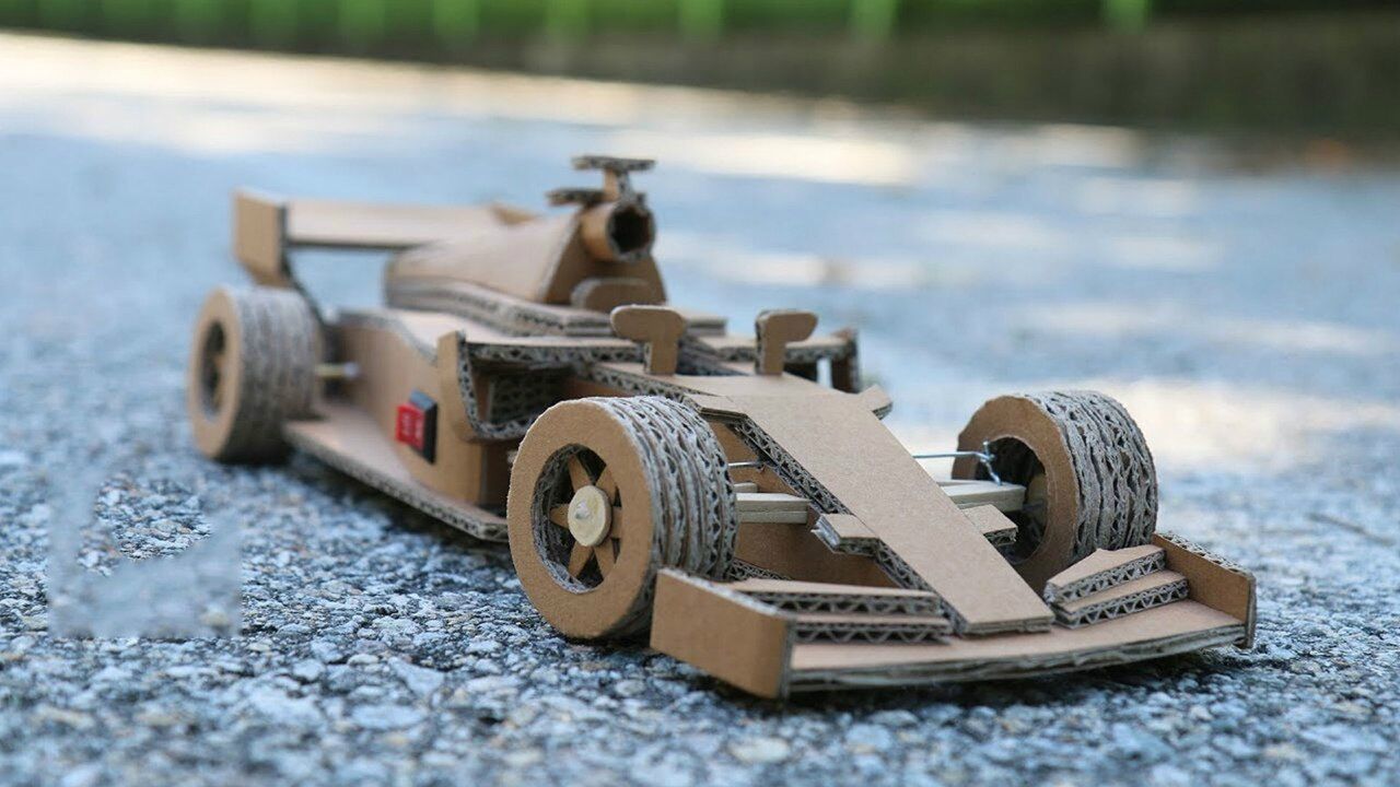  F1 