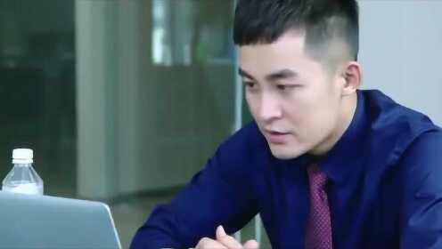 霸道总裁不知不觉爱上了灰姑娘 灰姑娘还傻傻的不懂 总裁很无奈