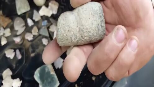 英国吃软不吃硬的材料，用锤子猛砸也没事，应用范围广泛