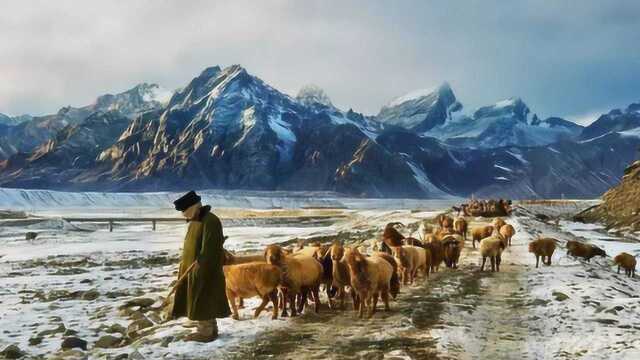 中国沙漠下面发现海洋,面积是老美五大湖的10倍,能直接饮用