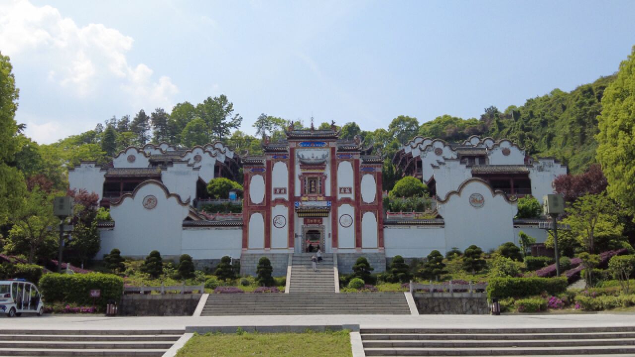 湖北宜昌秭归县,屈原故里屈原祠,这建筑太美观了