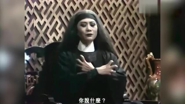 黄蓉晕倒在床上,欧阳克想要动手,门外却传来一声尖叫