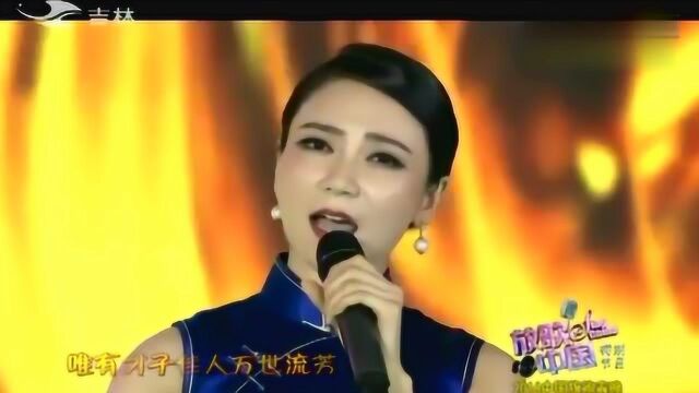 肖雪现场演唱《红娘》瞬间打动耳朵,听着都是种享受!