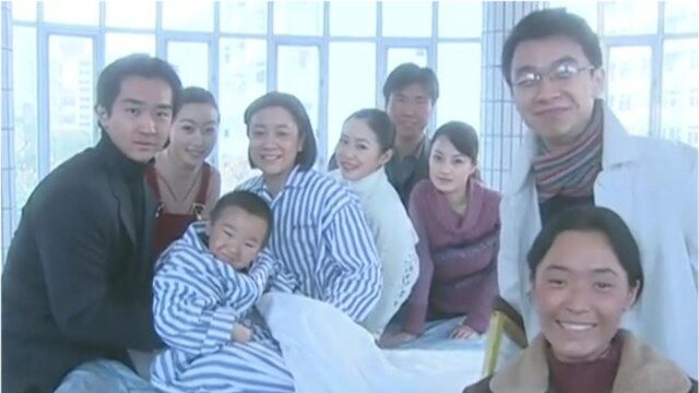 速看《母亲》第29集:大林被无罪释放,淑贞将自己的腿骨移植给沙沙