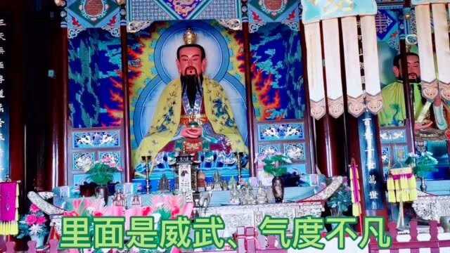 十堰武当山琼台观供奉的主神是真武大帝,它是客运索道的起始点