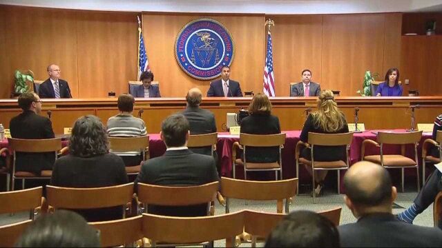 FCC通过提议打压华为等中企 外交部:赤裸裸的经济科技霸凌