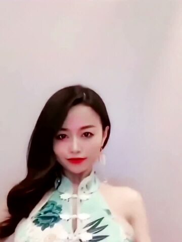 吃糖吐泡泡性感女神