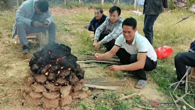 和广西酒神一起制作红薯窑,带你们一起寻找,80、90的童年回忆