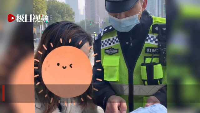 避免车主“来回跑”,武汉交警推行“一站式”服务