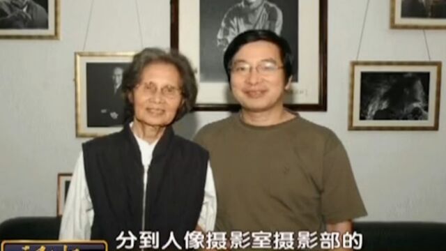 一级摄影师郝远征,曾得毛主席专职摄影师侯波题字,现场展示