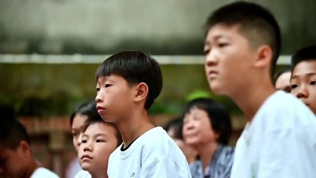 视频丨童心共建乡村,醒狮勇创未来!《天台上的狮子》新片发布暨乡村振兴发展交流会在广州从化举行