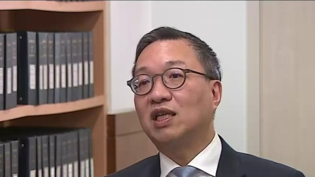 凤凰专访香港律政司司长:立法对香港社会发展意义重大