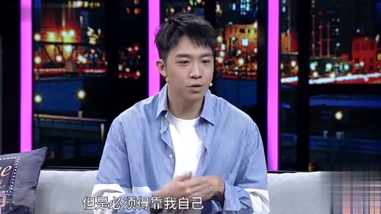 俞灏明曾在拍戏时受伤,事后再次复出,现场讲述这段经历让人心疼