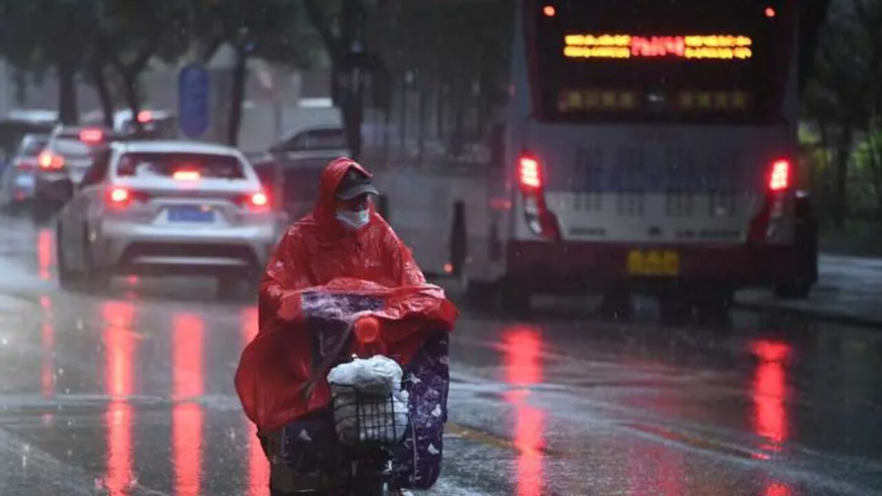 浙江淳安山洪灾害红色预警 临安暴雨红色预警