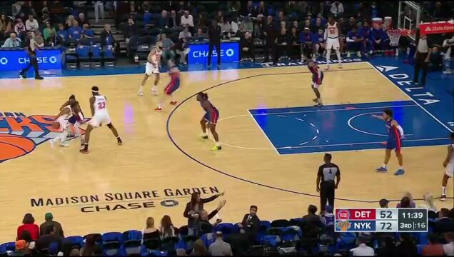 NBA常规赛：活塞vs尼克斯第3节英文原声回放