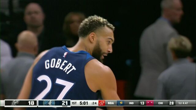 NBA常规赛：马刺vs森林狼 第1节英文解说回放