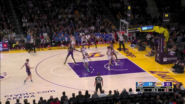 追分势头倒也凶猛 罗宾逊-厄尔沃特斯内外开花连取5分