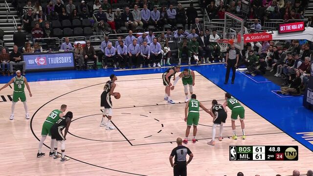 NBA常规赛：凯尔特人vs雄鹿第2节英文原声回放