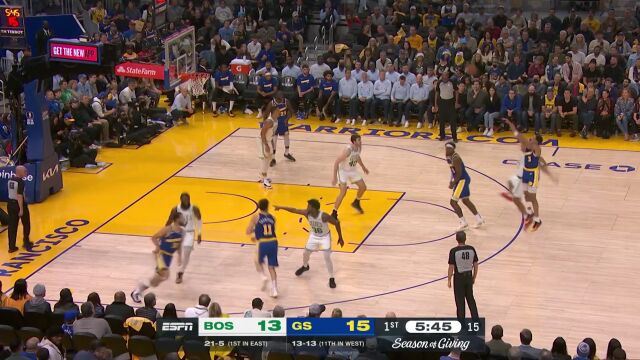 今天身体状态不错！克莱积极跑动觅得良机连取八分