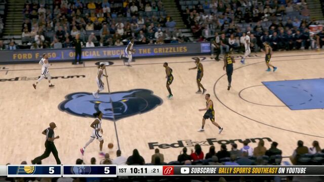 不愧是全联盟命中三分球总数第一的男人！希尔德底角三分试试手感一击即中