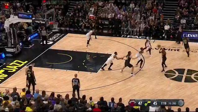 NBA常规赛：热火vs爵士第2节中文解说回放