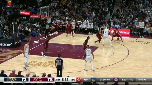 配合默契！约基奇眼神骗过防守连续波特三分一箭穿心