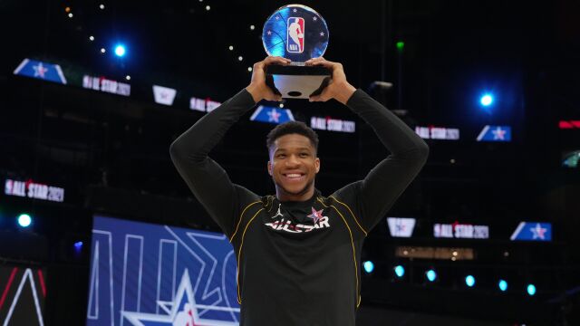 2021NBA全明星字母哥集锦 16中16创纪录荣膺MVP
