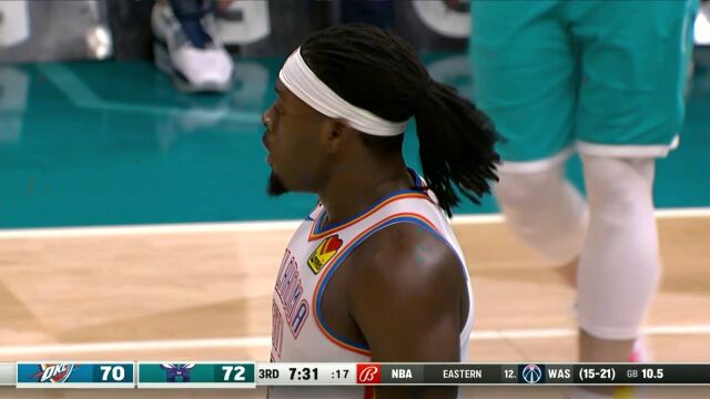 NBA常规赛：雷霆vs黄蜂第3节中文解说回放