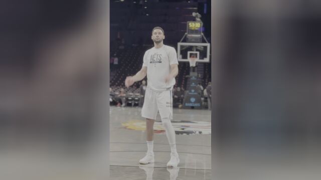 到底什么时候练三分？西蒙斯赛前热身训练罚球