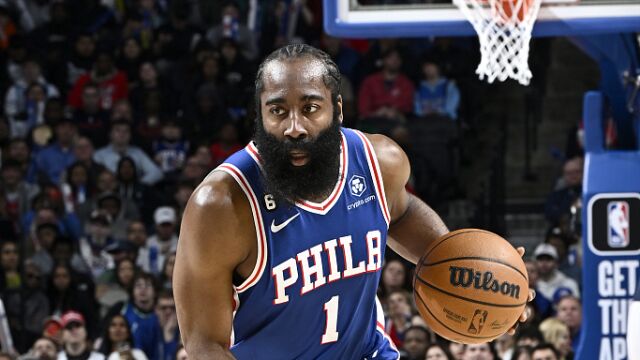 哈登vs独行侠集锦 15+4+12超远三分串联全队