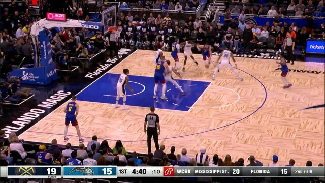 掘金vs魔术英文原声全场回放