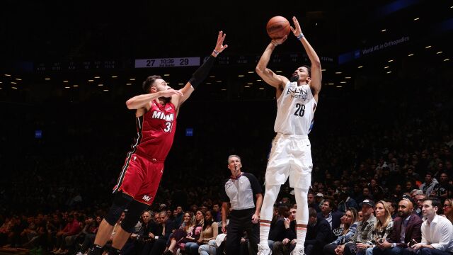 热火105-116篮网 大桥生涯新高篮网轻取热火