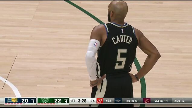 NBA常规赛：步行者vs雄鹿第1节中文解说回放