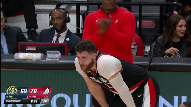 NBA常规赛：掘金vs开拓者第3节中文解说回放