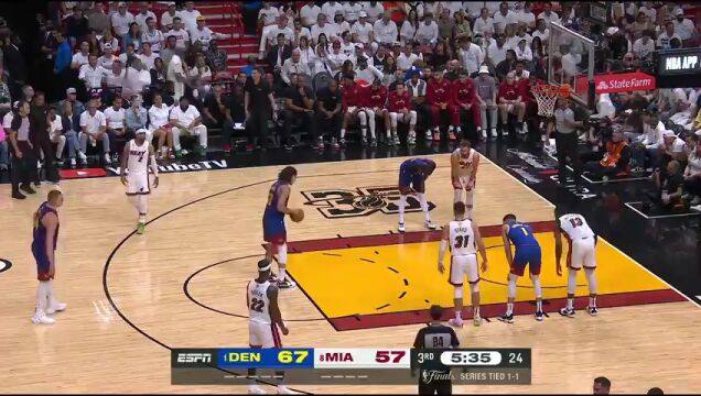 NBA总决赛G3：掘金vs热火第3节英文原声回放