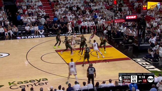 默契配合撕裂禁区！阿德巴约平地惊雷暴力隔扣格威