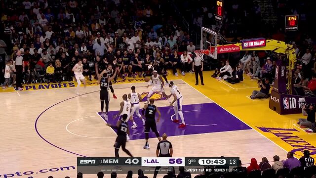 全力詹满血复活 詹姆斯空中补扣一步登天