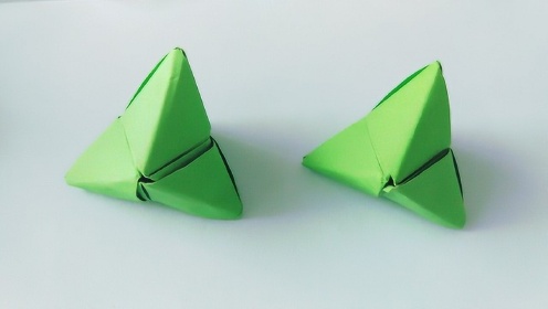 端午节快到了，亲手折一个粽子送给亲朋好友，手残党也会