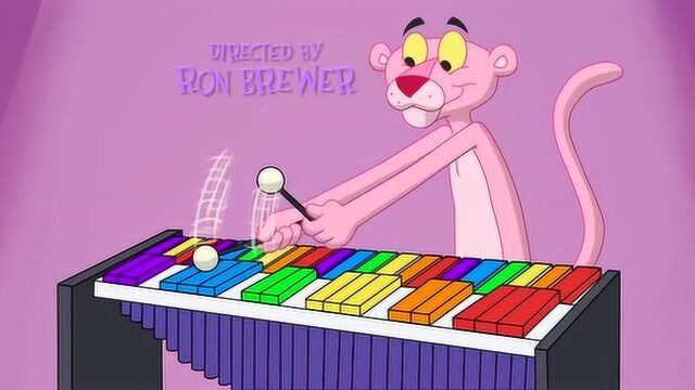 Pink Panther:顽皮豹沉浸在自己演奏的音乐世界里