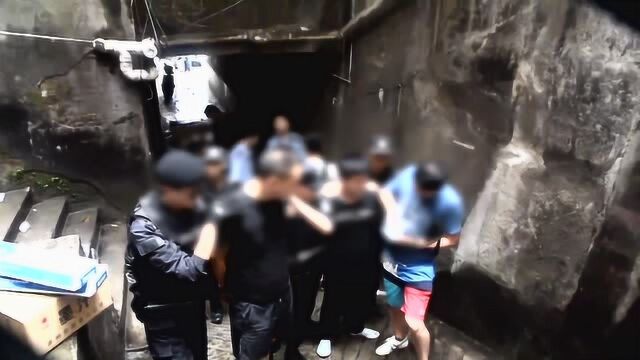 经开警方一锅端掉8个电信网络诈骗窝点