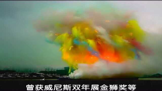 焰火领域的大佬,用火药绘画的鼻祖,为百岁奶奶搭建500米天梯.