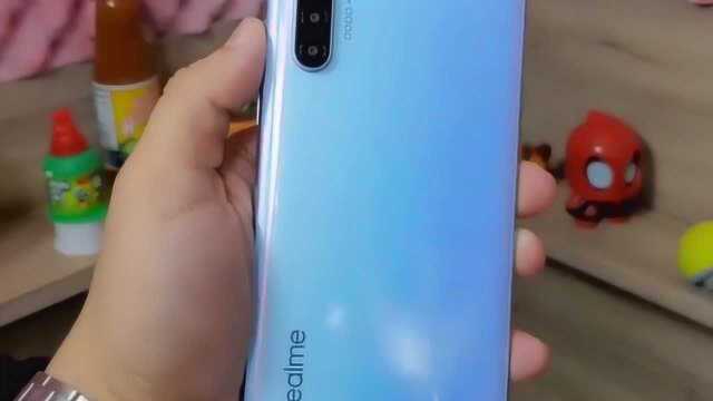 realme加速清仓,256GB+6400万四摄,跌至998元!