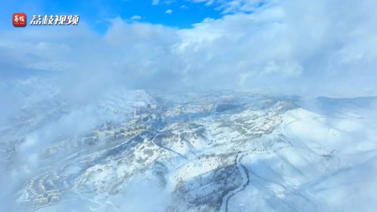 壮美!新疆阿勒泰雪霁初晴现白雪映云海美景