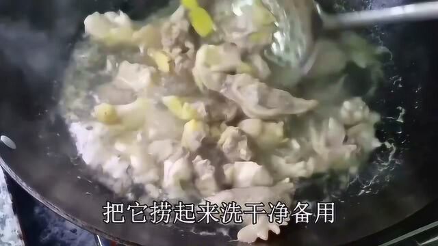 美味的榴莲排骨汤,非常得清淡,你能忍受榴莲的味道吗?